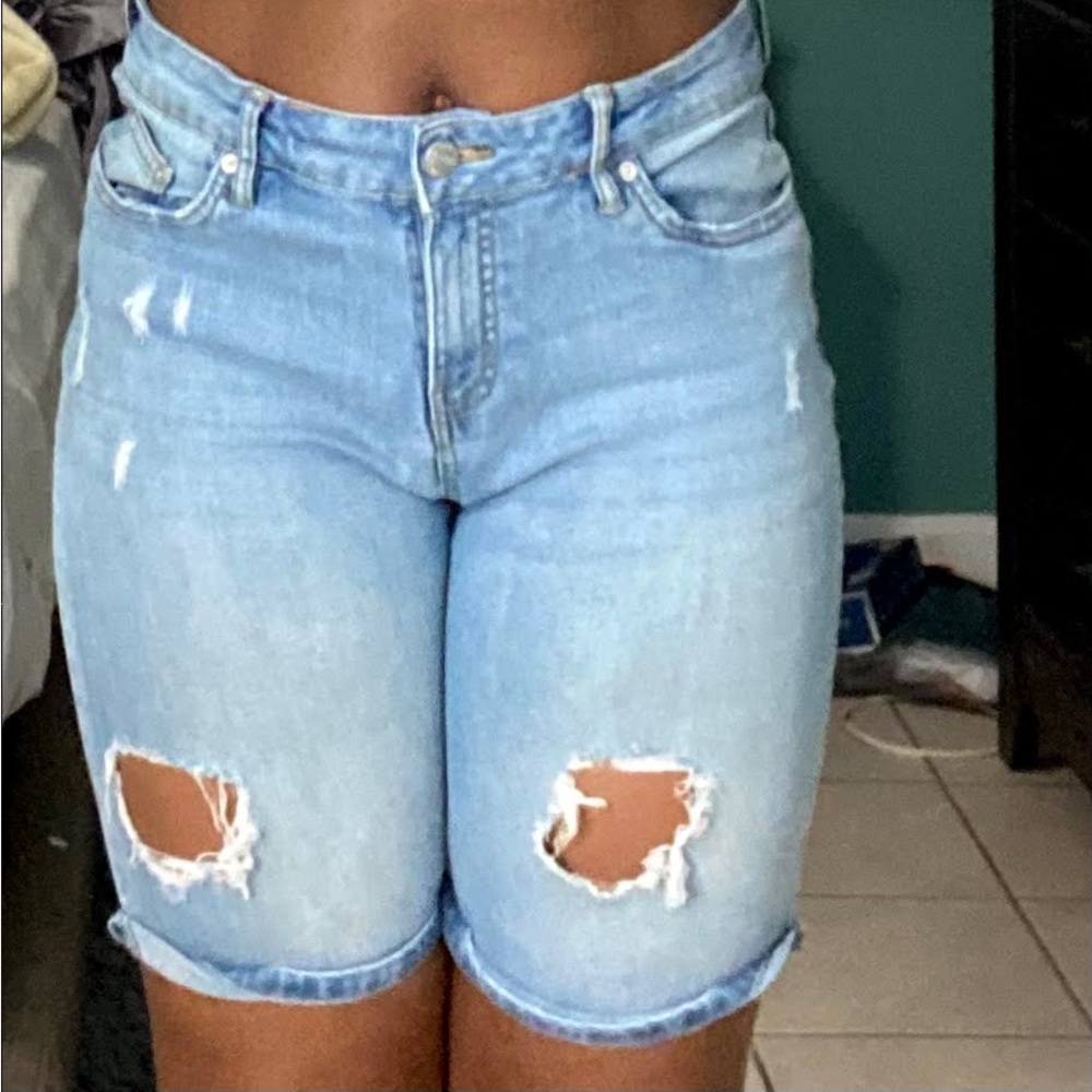 Woman’s blue Jean shorts